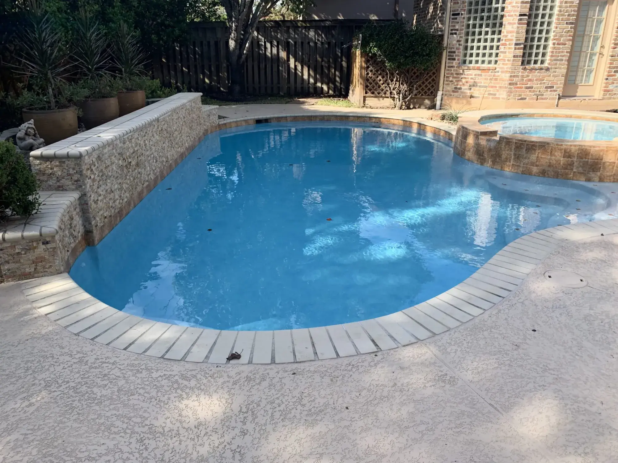 Custom pool project 6 by Venture Pool Company in the Houston area