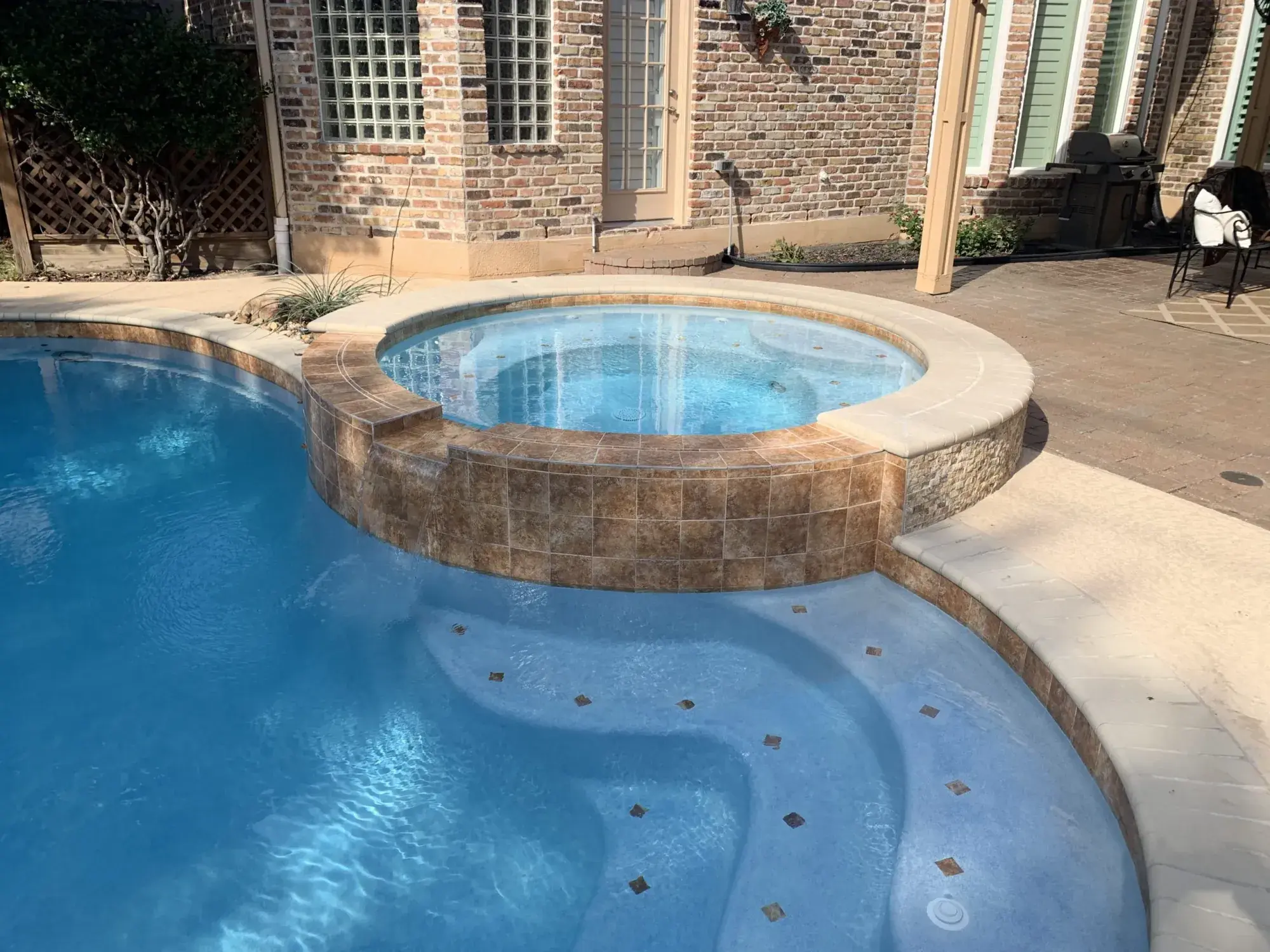 Custom pool project 8 by Venture Pool Company in the Houston area